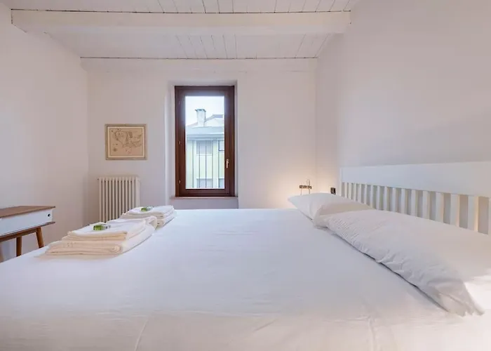 [jacuzzi&free Parking] 15 Min To Arena Appartement *